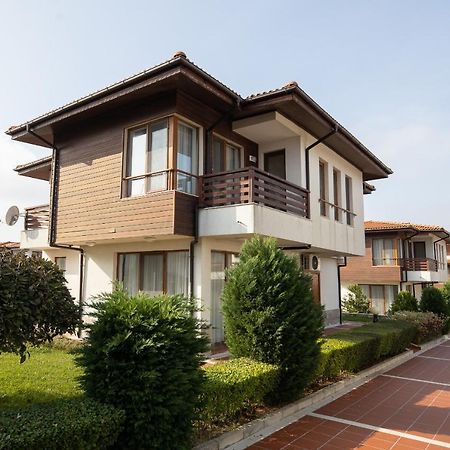 Villas In Complex Trakiyskiy Bryag 洛泽内茨 外观 照片