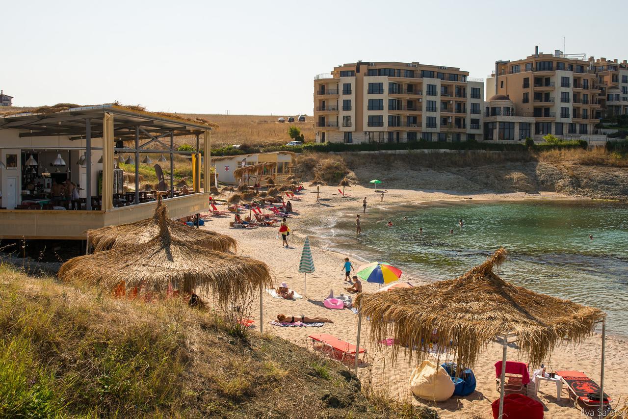 Villas In Complex Trakiyskiy Bryag 洛泽内茨 外观 照片